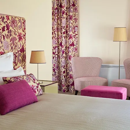 Les Herbes Folles Hotel Mauregard
